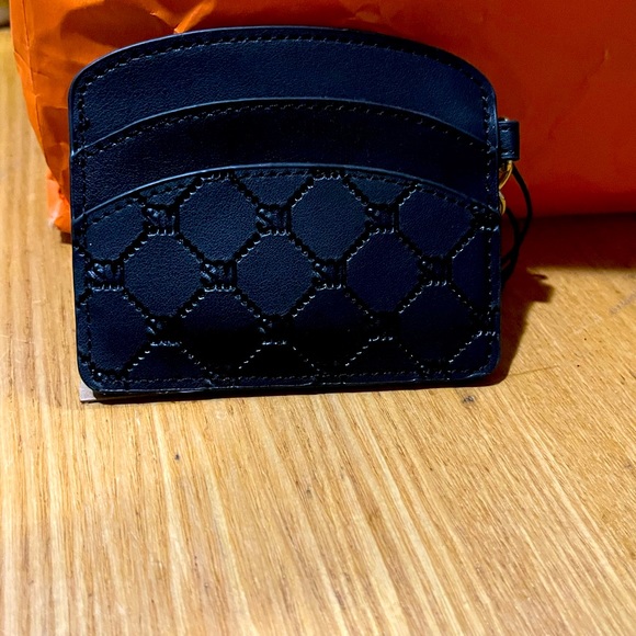 - NWT!! STEVE MADDEN SLIM CARD HOLDER! (BLACK) - Picture 2 of 5